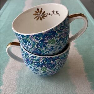 Lilly Pulitzer Set of Two Floral Print 12oz Ceramic Mugs NWT‎